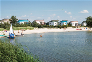 Makkum beach resort