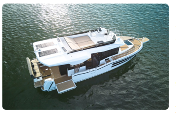 Natural Yachts