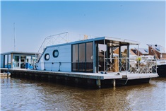 De Meerparel Houseboats